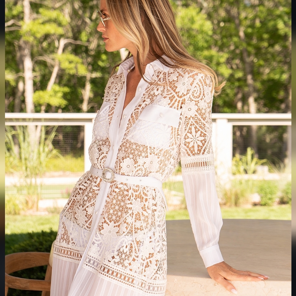 Maureen White Lace Button Up Shirt Dress Size M (No Belt)